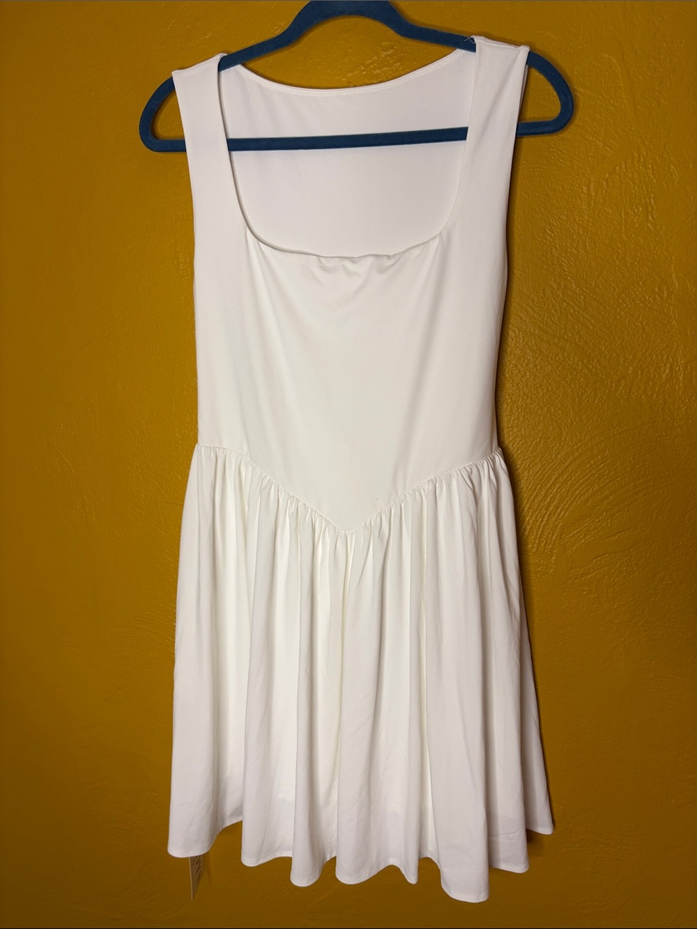 OYS Classic White Square Neck Sleeveless Ballet Style Dress Tie Back NWT Large